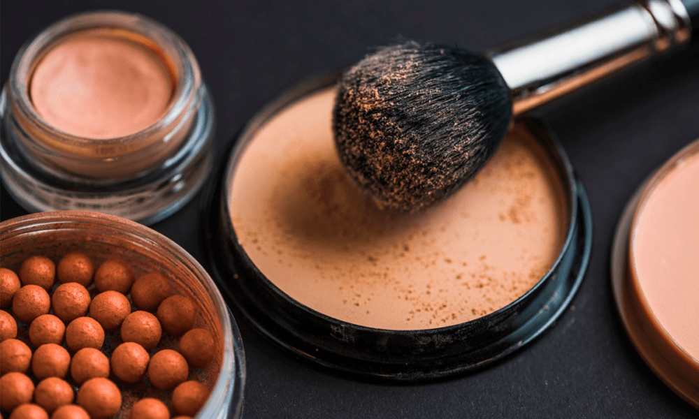 Bronzer e contorno