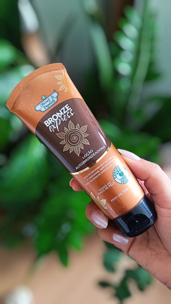 Resenha Loção Autobronzeadora Bronze Express Sem Sol Flores e Vegetais