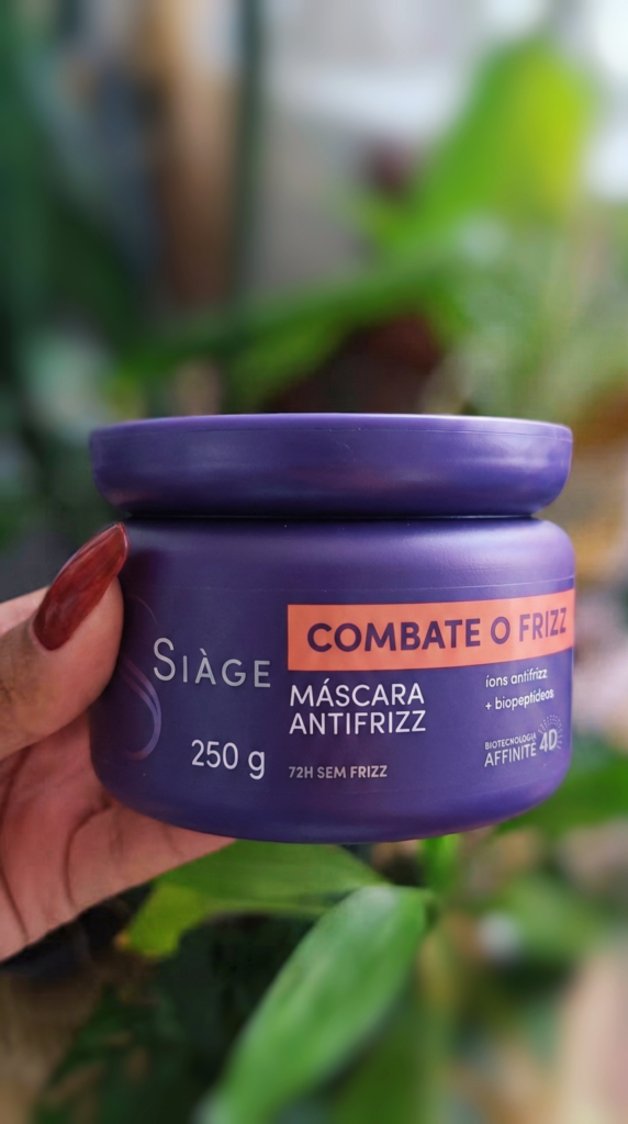 Resenha Máscara Capilar Eudora Siàge Combate o Frizz