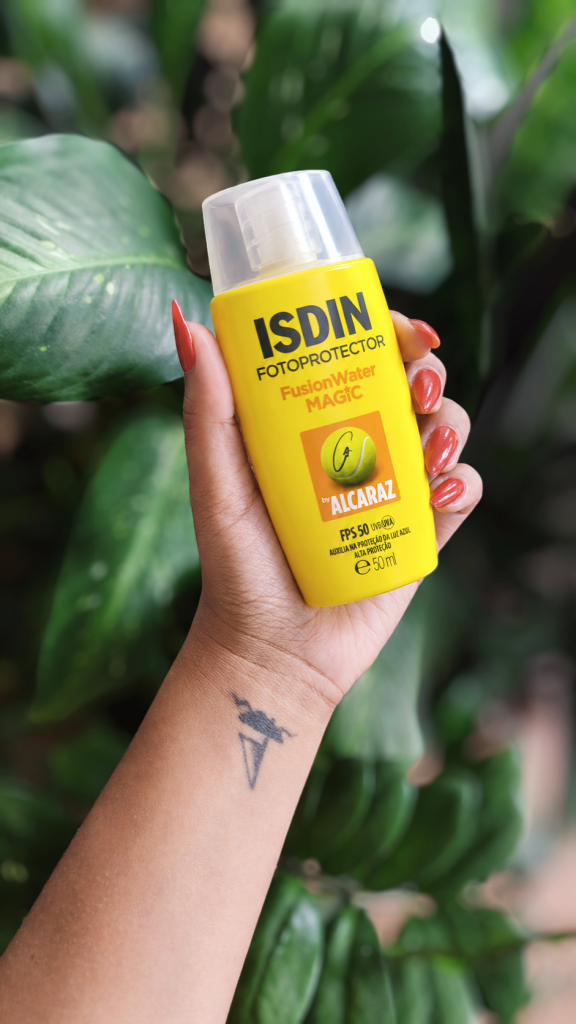 Resenha Protetor Solar Facial ISDIN FusionWater Magic by Alcaraz FPS50